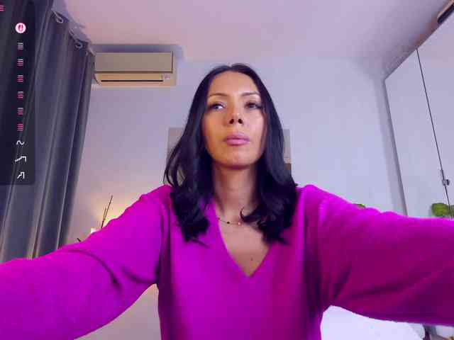 Nadeen69Nadia webcam
