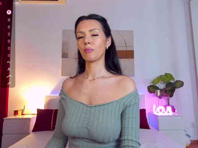 Nadeen69Nadia webcam