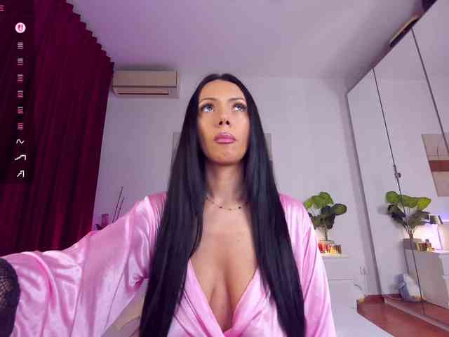 Nadeen69Nadia webcam