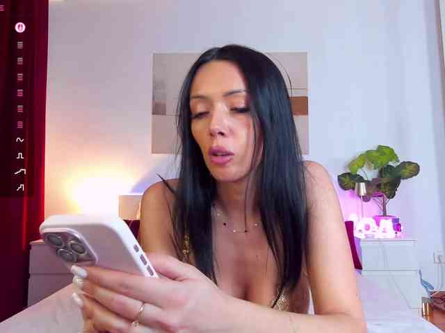 Nadeen69Nadia webcam