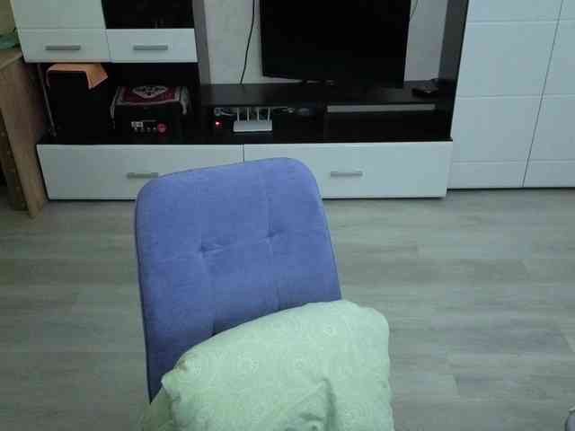 crybaby282 crybaby282