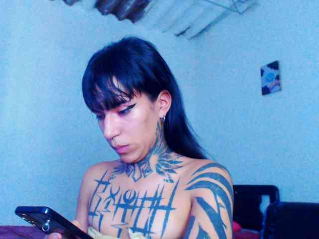 JazmiiWolf Live Webcam on BongaCams