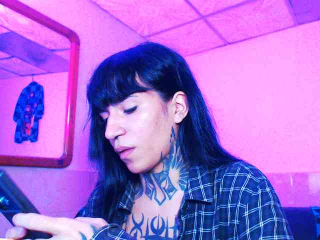 JazmiiWolf Live Webcam on BongaCams