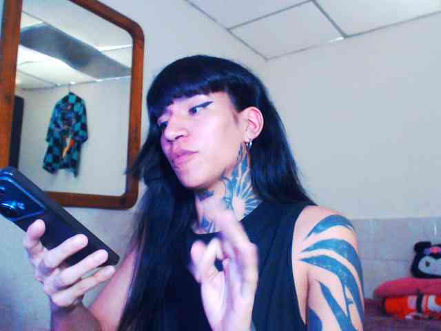 JazmiiWolf JazmiiWolf