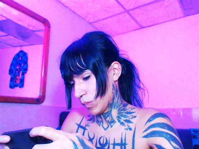 JazmiiWolf Live Webcam on BongaCams