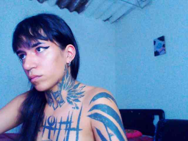 JazmiiWolf Live Webcam on BongaCams