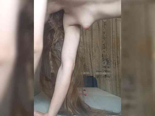 EvelinaPuro4kina... Live Webcam on BongaCams