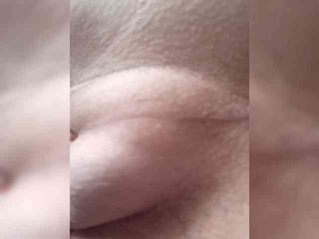 EvelinaPuro4kina... Live Webcam on BongaCams