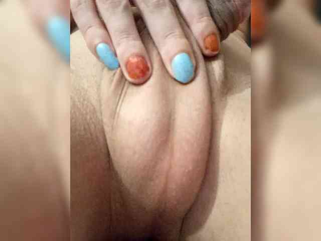 EvelinaPuro4kina... Live Webcam on BongaCams