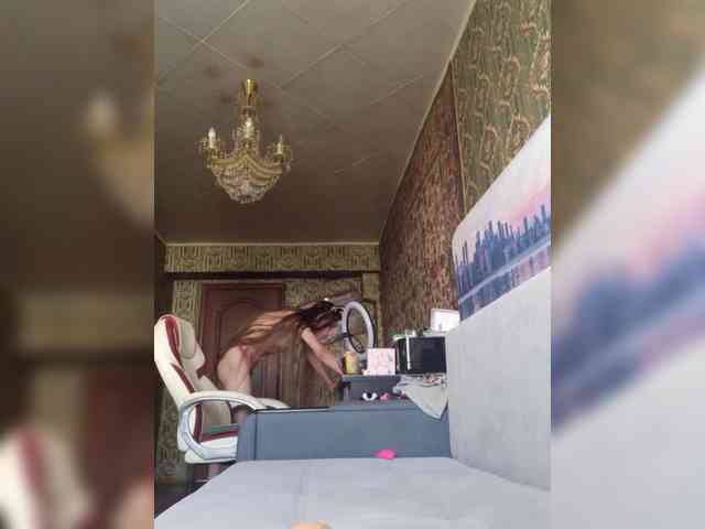 EvelinaPuro4kina... Live Webcam on BongaCams