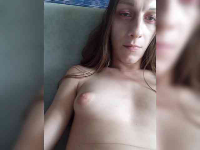EvelinaPuro4kina... Live Webcam on BongaCams