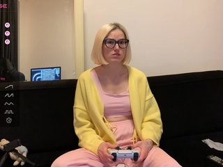 Sexy-Sweets Porn Show