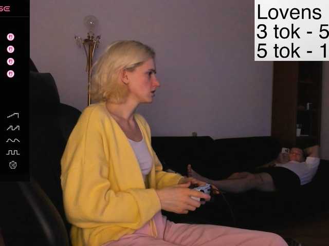 Sexy-Sweets from BongaCams is Freechat