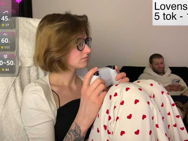 Sexy-Sweets's BongaCams show and profile