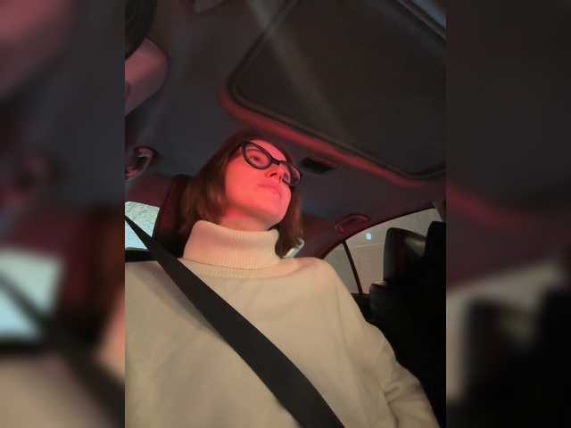 Sexy-Sweets's BongaCams show and profile