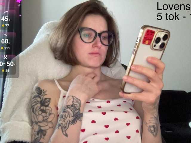 Sexy-Sweets's BongaCams show and profile