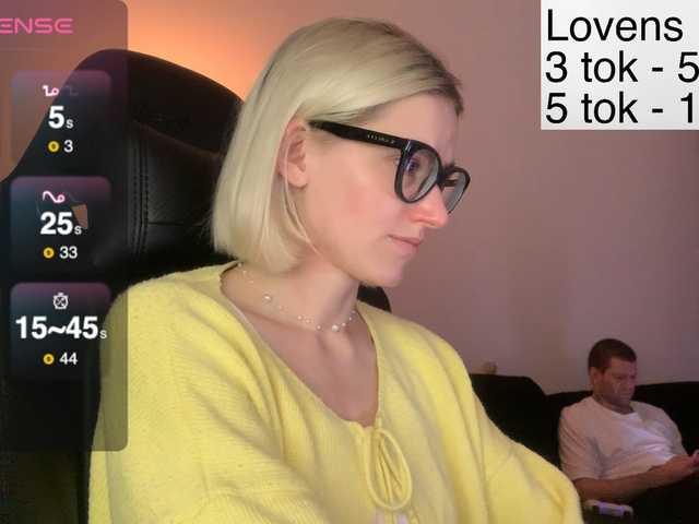 Sexy-Sweets from BongaCams is Freechat