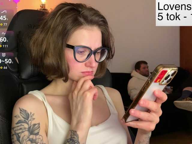 Sexy-Sweets's BongaCams show and profile