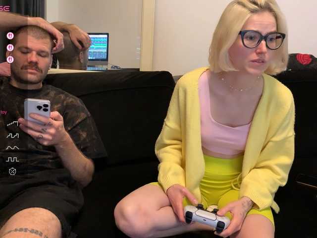 Sexy-Sweets from BongaCams is Freechat
