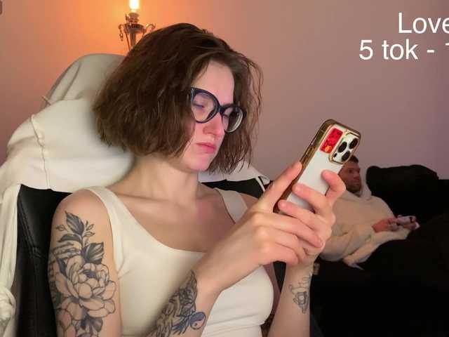 Sexy-Sweets's BongaCams show and profile