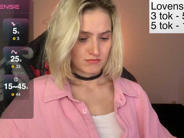 Sexy-Sweets from BongaCams is Freechat