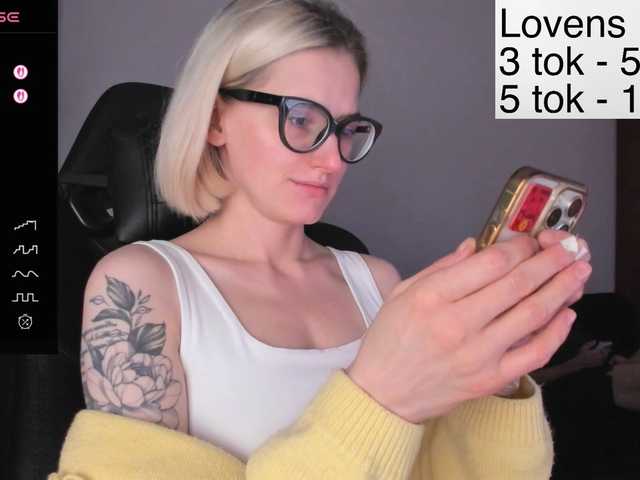 Sexy-Sweets from BongaCams is Freechat