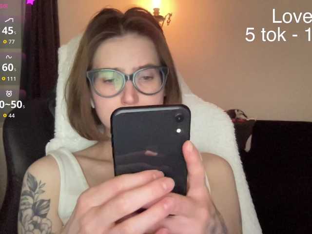 Sexy-Sweets from BongaCams is Freechat