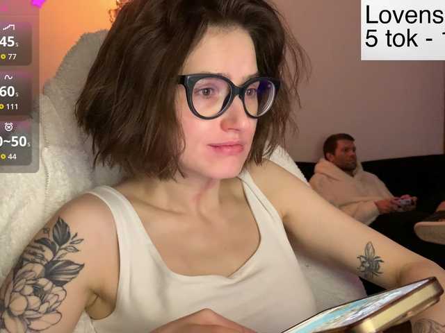 Sexy-Sweets's BongaCams show and profile