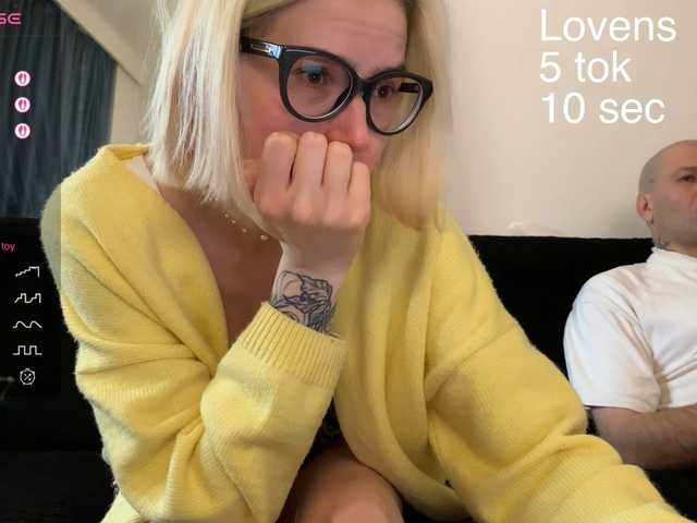 Sexy-Sweets from BongaCams is Freechat