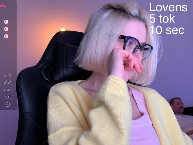 Sexy-Sweets from BongaCams is Freechat