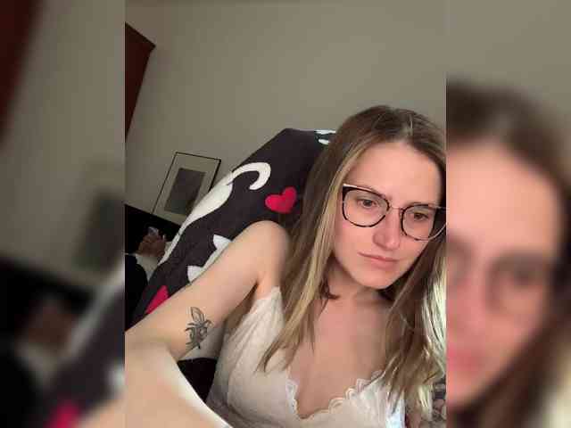 naked live chat Sexy-Sweets