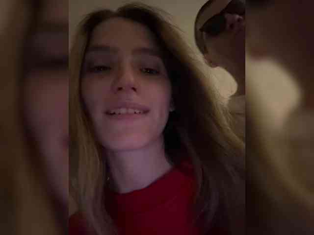 amateur nude webcam Sexy-Sweets