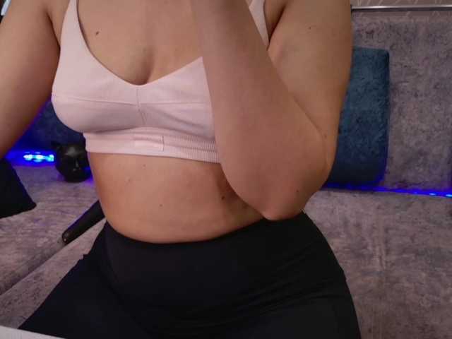 blackcat142's BongaCams show and profile
