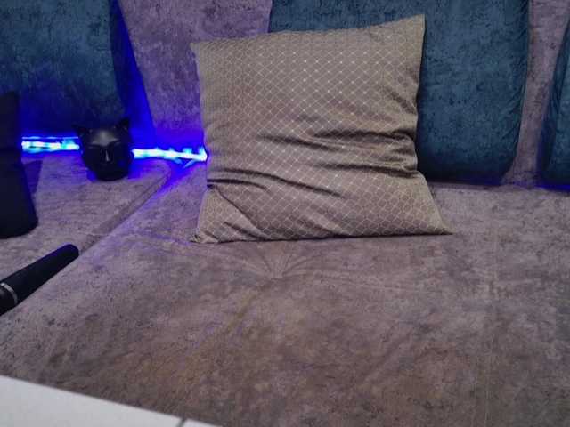 blackcat142's BongaCams show and profile