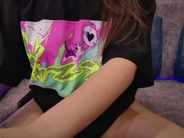 blackcat142's BongaCams show and profile