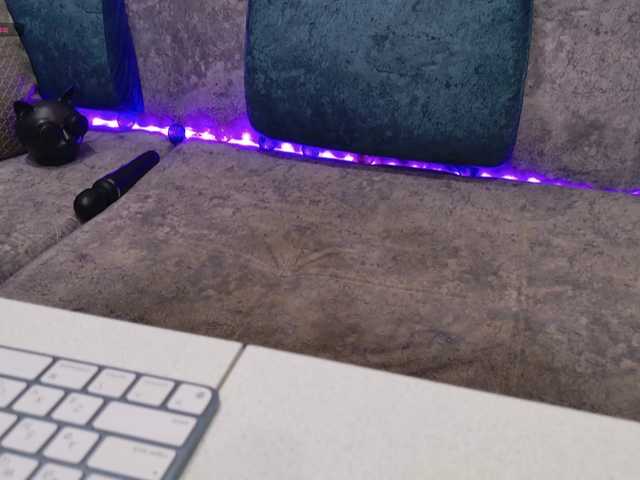 blackcat142 from BongaCams