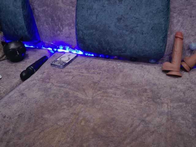 blackcat142's BongaCams show and profile