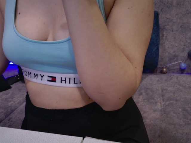 blackcat142's BongaCams show and profile