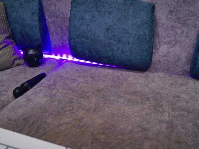 blackcat142's BongaCams show and profile