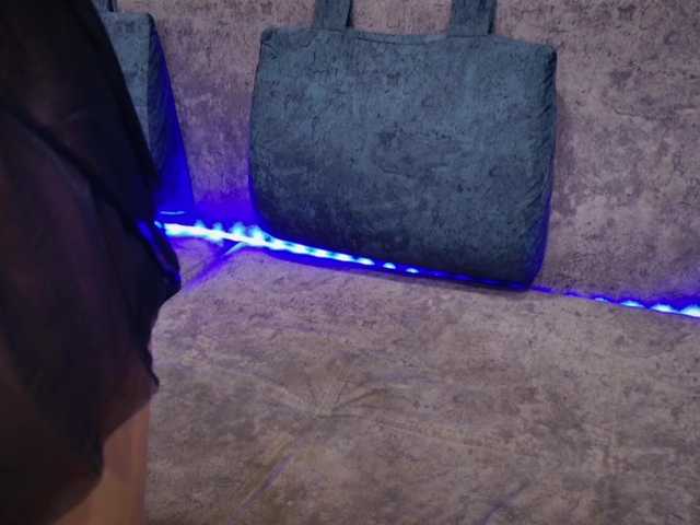 blackcat142's BongaCams show and profile