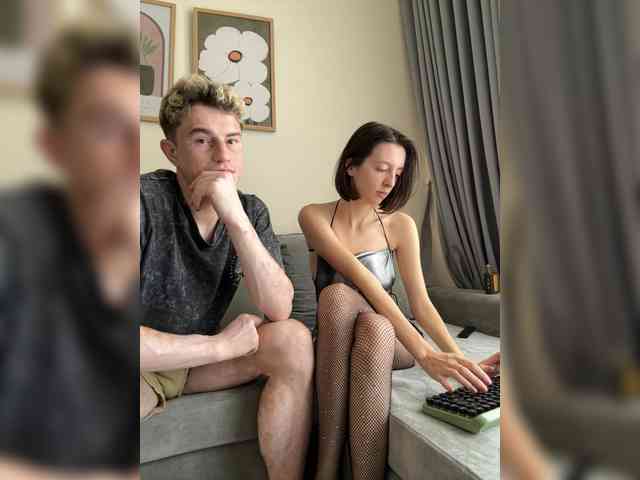 sexy video chat Yummy-couple