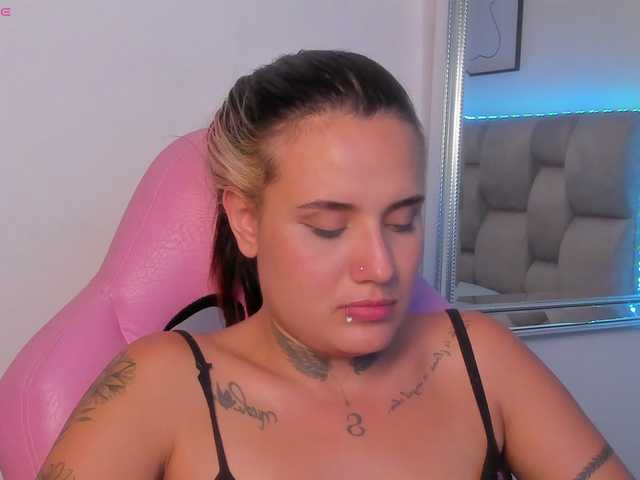 Susan-sweet's BongaCams show and profile