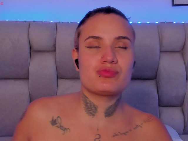 Susan-sweet's BongaCams show and profile