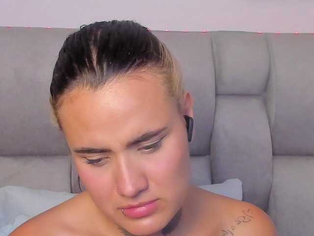 Susan-sweet's BongaCams show and profile