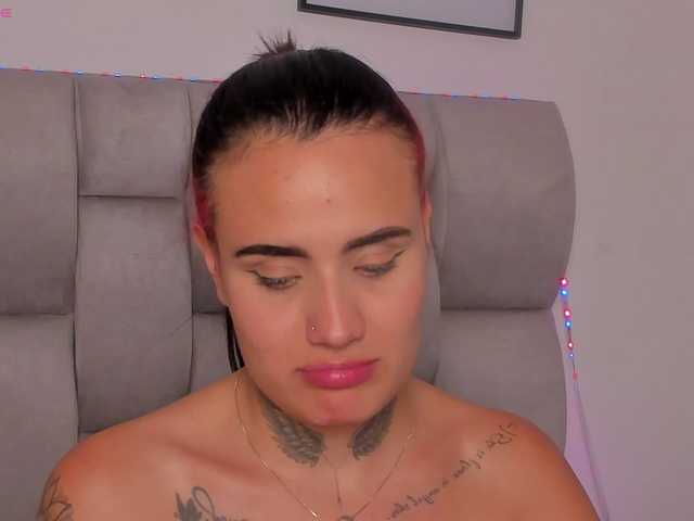 Susan-sweet's BongaCams show and profile