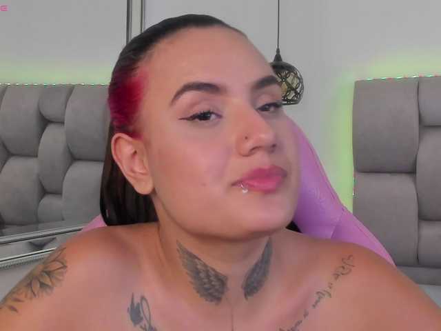 Susan-sweet's BongaCams show and profile