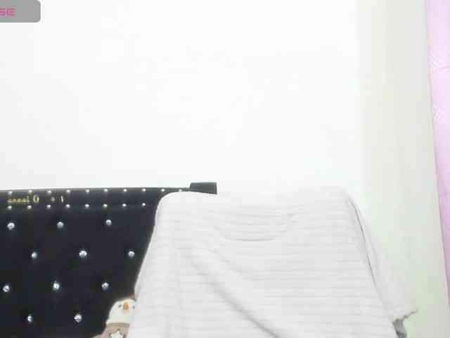 Orianita Live Webcam on BongaCams