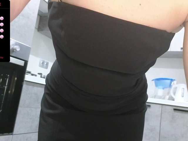 Zarina888 from BongaCams