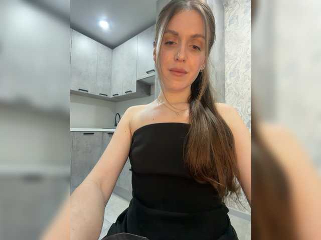 Zarina888's BongaCams show and profile