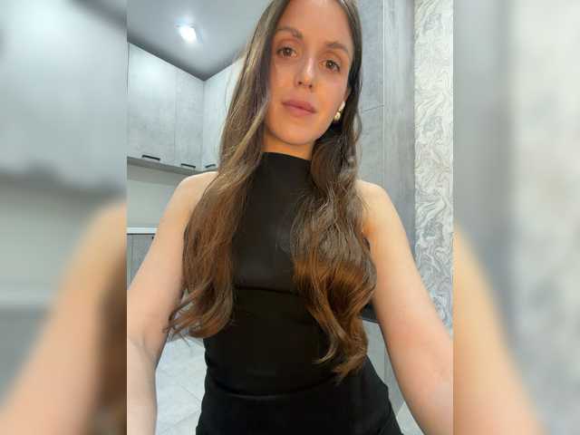 Zarina888's BongaCams show and profile